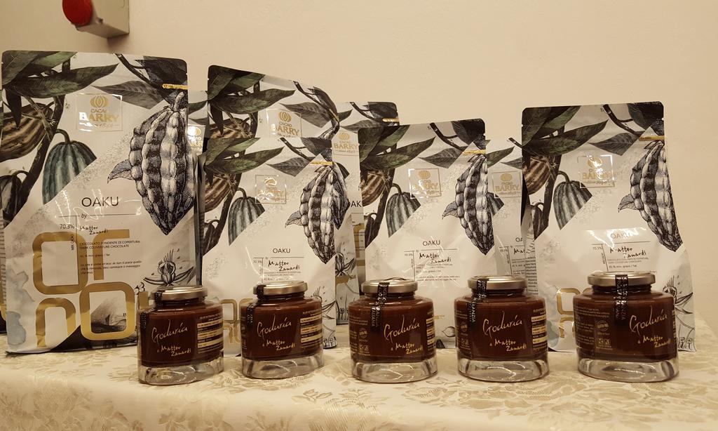 Corso pasticceria e cioccolateria: Masse Montate e Spume al Sifone