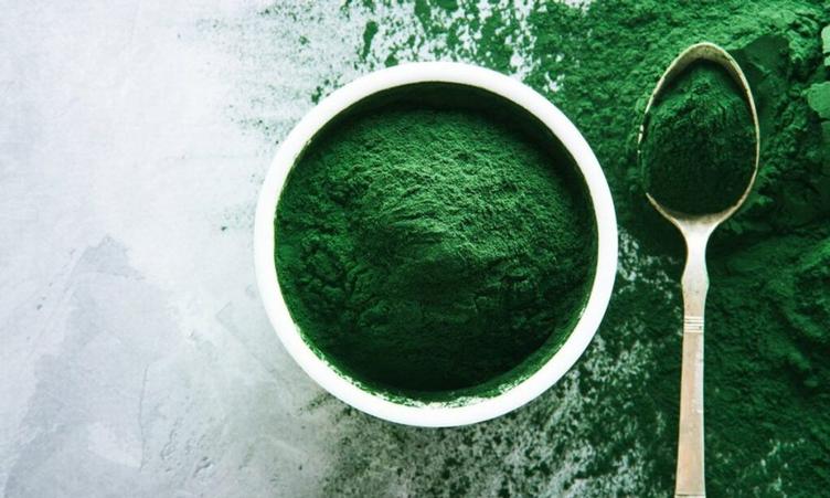 Pizza de espirulina y algas: propiedades y beneficios